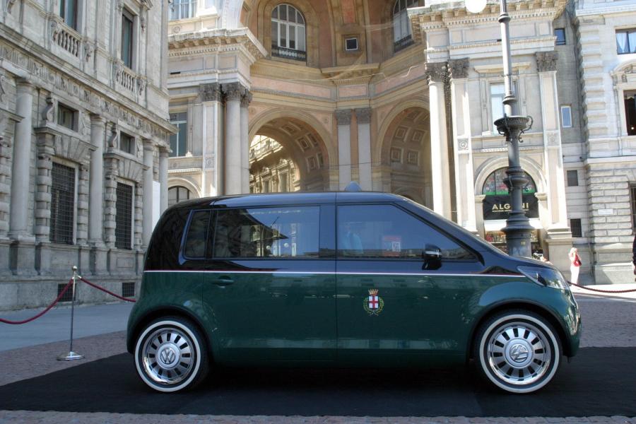  Volkswagen Milano Taxi Concept 2010 года  (фото 22 из 44)